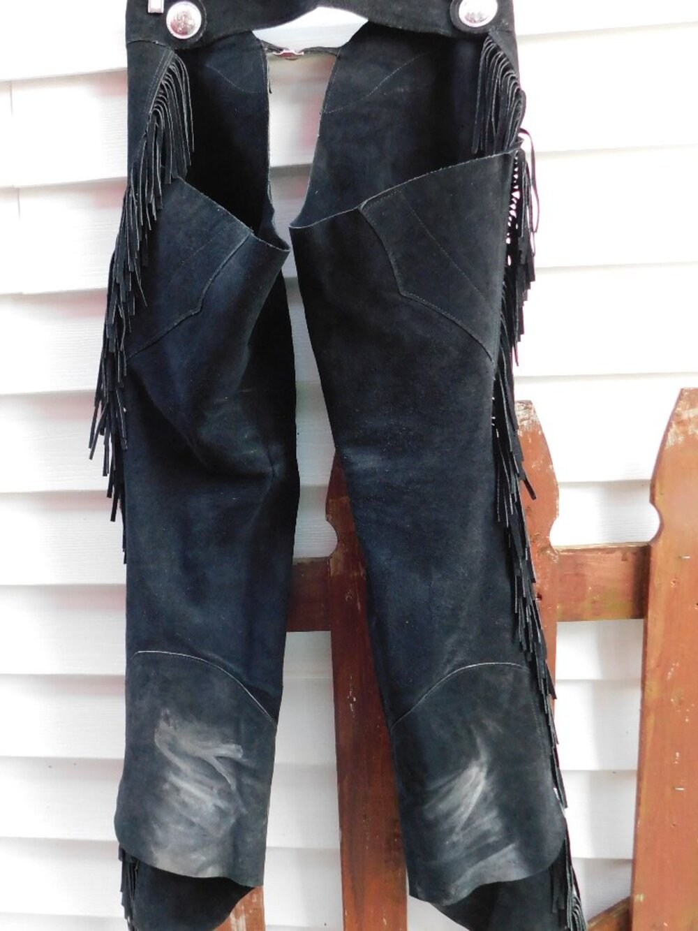 USA Made Black Suede Fringed Leather Western Chaps for Rodeo / Horseback Riding - Picture 7 of 8